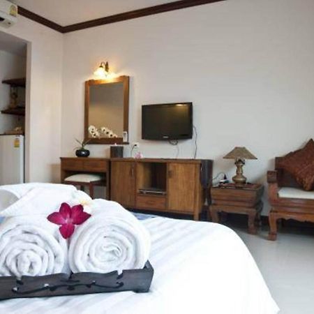 Baankhun Chiang Mai Hotel Exterior foto
